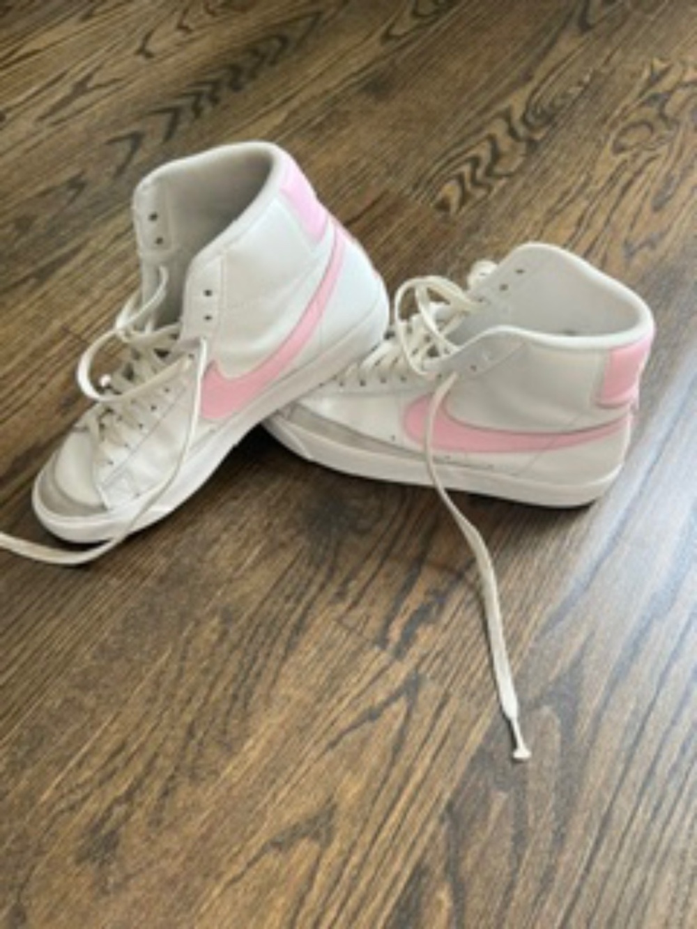 Nike Blazer Mid '77 Sneakers White Pink Swoosh Size 5Y Retro Sporty Well Loved